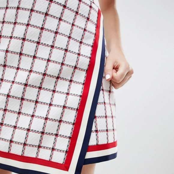 ASOS Wrap Plaid Asymmetrical Mini Skirt NWOT - Picture 7 of 8